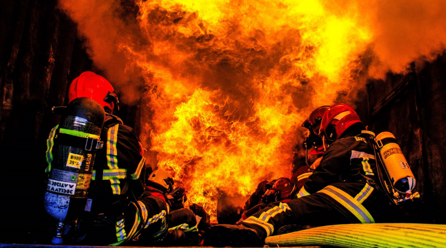 Acteur international majeur des équipements technologiques de lutte contre l’incendie et de secours, Leader Group bénéficie de l’appui de GENEO Capital Entrepreneur, dans le cadre d’un LMBO conseillé par l’équipe M&A de Mazars.